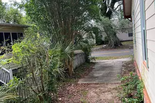 307 E La Rua St, Pensacola, FL 32501 - Photo 9