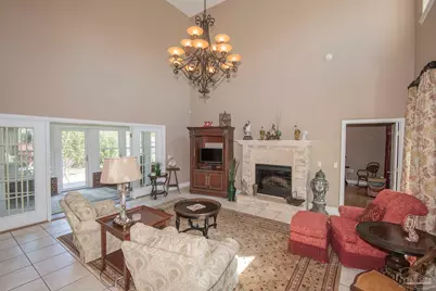 5922 Hermitage Dr, Pensacola, FL 32504 - Photo 7