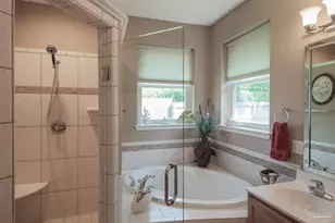 5922 Hermitage Dr, Pensacola, FL 32504 - Photo 29