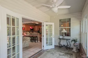 5922 Hermitage Dr, Pensacola, FL 32504 - Photo 15
