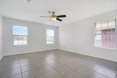 28 Easton St, Cantonment, FL 32533 - Photo 7