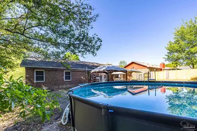 4635 Gladstone Dr, Pensacola, FL 32514 - Photo 9