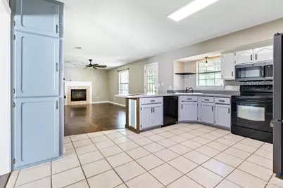 6059 Gillette Dr, Milton, FL 32570 - Photo 9