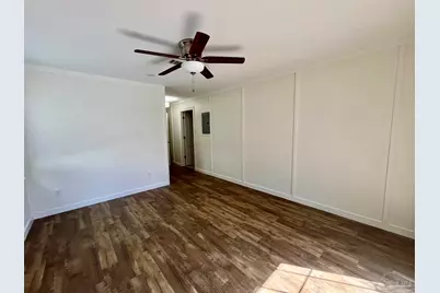 205 Florida Ave, Gulf Breeze, FL 32561 - Photo 19
