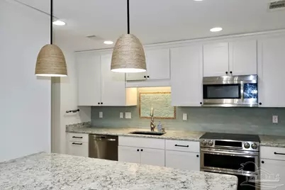 205 Florida Ave, Gulf Breeze, FL 32561 - Photo 5