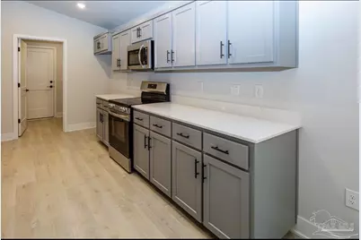 7606 Small Pines St, Milton, FL 32583 - Photo 11