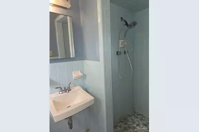 1402 E Leonard St, Pensacola, FL 32503 - Photo 11