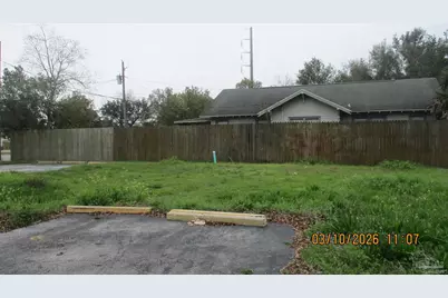 429 S Navy Blvd, Pensacola, FL 32507 - Photo 3