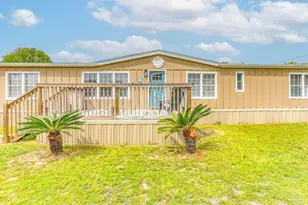 5301 Yellow Bluff Rd, Pensacola, FL 32507 - Photo 3