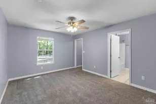 130 Calvert Oaks Dr, Pensacola, FL 32514 - Photo 11