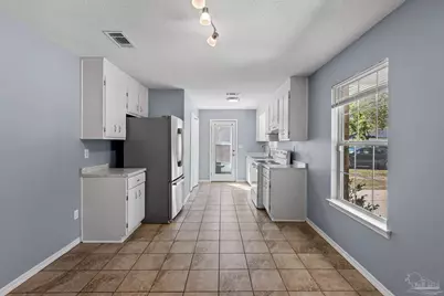 130 Calvert Oaks Dr, Pensacola, FL 32514 - Photo 7