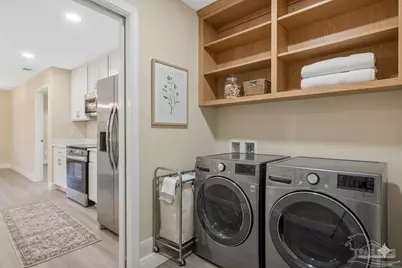 295 W Kingsfield Rd, Cantonment, FL 32533 - Photo 35