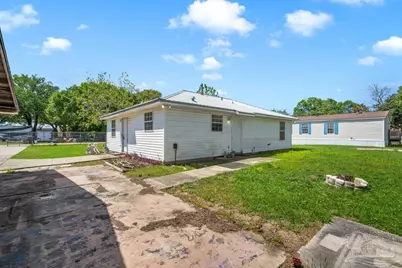 8410 Pond Ave, Pensacola, FL 32534 - Photo 5
