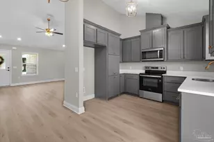 7973 Twin Lake Dr, Milton, FL 32583 - Photo 7