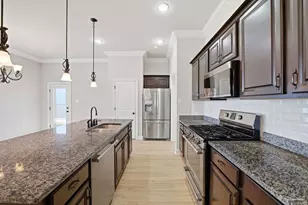 401 Waterbury Ct, Cantonment, FL 32533 - Photo 13