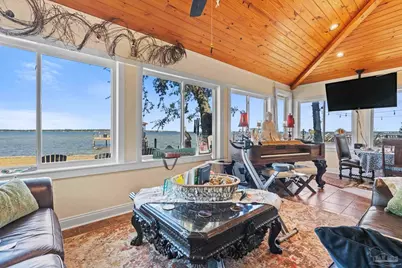 5460 N Shore Rd, Pensacola, FL 32507 - Photo 9