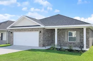 2704 Avalon St, Cantonment, FL 32533 - Photo 1