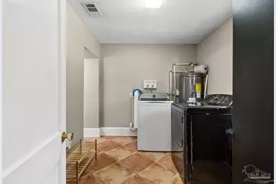 1000 W Lee St, Pensacola, FL 32501 - Photo 29