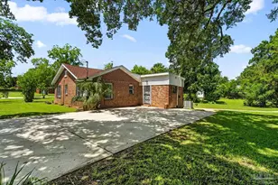 1000 W Lee St, Pensacola, FL 32501 - Photo 39