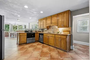 1000 W Lee St, Pensacola, FL 32501 - Photo 11