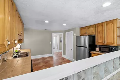 1000 W Lee St, Pensacola, FL 32501 - Photo 15