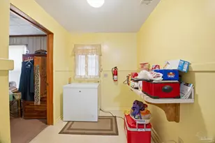 1705 E Fisher St, Pensacola, FL 32503 - Photo 13