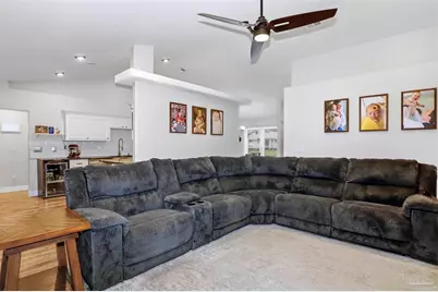 7878 Lola Cir, Navarre, FL 32566 - Photo 5