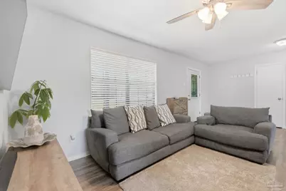 5091 Pennington Ln, Pace, FL 32571 - Photo 7