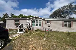 7540 Blackjack Cir, Navarre, FL 32566 - Photo 1