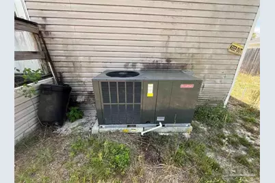 7540 Blackjack Cir, Navarre, FL 32566 - Photo 9