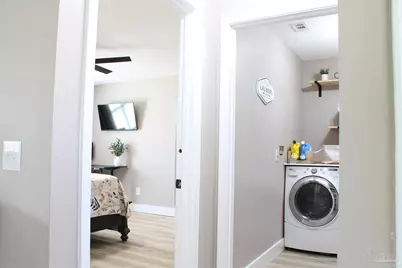 4245 Frasier Ln, Pace, FL 32571 - Photo 7