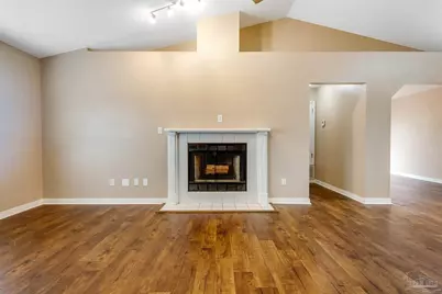 2060 Cambridge Cir, Pensacola, FL 32514 - Photo 5