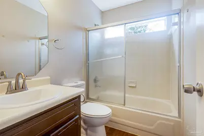 2060 Cambridge Cir, Pensacola, FL 32514 - Photo 17