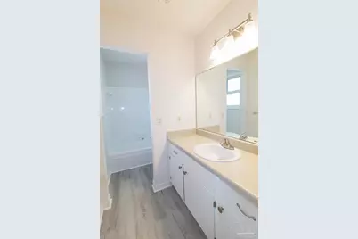 6945 Falcon Dr, Pensacola, FL 32526 - Photo 31