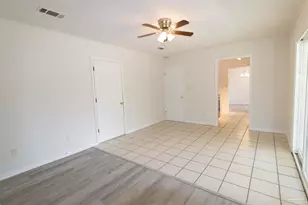 6945 Falcon Dr, Pensacola, FL 32526 - Photo 17