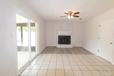 6945 Falcon Dr, Pensacola, FL 32526 - Photo 15