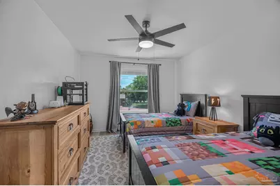 1044 Aquamarine Dr, Gulf Breeze, FL 32563 - Photo 41