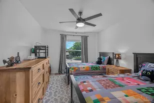 1044 Aquamarine Dr, Gulf Breeze, FL 32563 - Photo 41