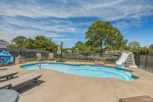 1044 Aquamarine Dr, Gulf Breeze, FL 32563 - Photo 57