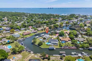 1044 Aquamarine Dr, Gulf Breeze, FL 32563 - Photo 11