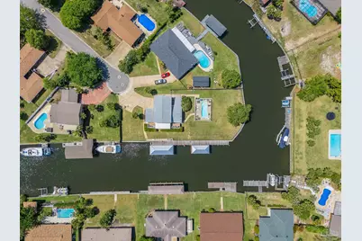 1044 Aquamarine Dr, Gulf Breeze, FL 32563 - Photo 67