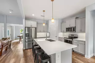 3202 Cornell Dr, Gulf Breeze, FL 32563 - Photo 17