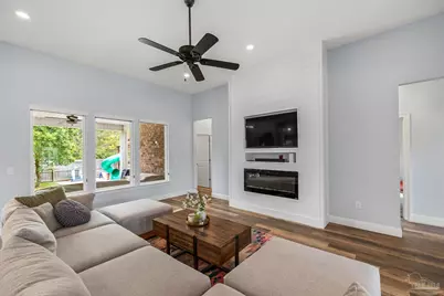 3202 Cornell Dr, Gulf Breeze, FL 32563 - Photo 15