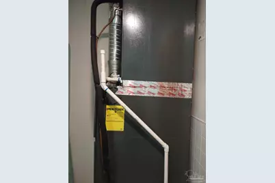 521 Cox Rd, McDavid, FL 32568 - Photo 23