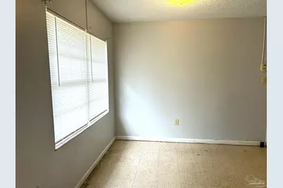 232 Broussard St, Pensacola, FL 32505 - Photo 9