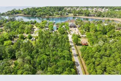 Tanbark Dr, Milton, FL 32583 - Photo 9