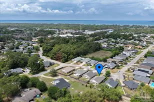 1226 Harrison Ave, Gulf Breeze, FL 32563 - Photo 33