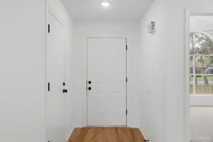 811 Boulevard De L'Orleans, Mary Esther, FL 32569 - Photo 33