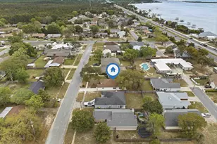 811 Boulevard De L'Orleans, Mary Esther, FL 32569 - Photo 39