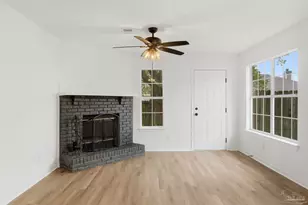 811 Boulevard De L'Orleans, Mary Esther, FL 32569 - Photo 15